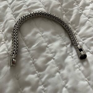 John Hardy Women’s bracelet